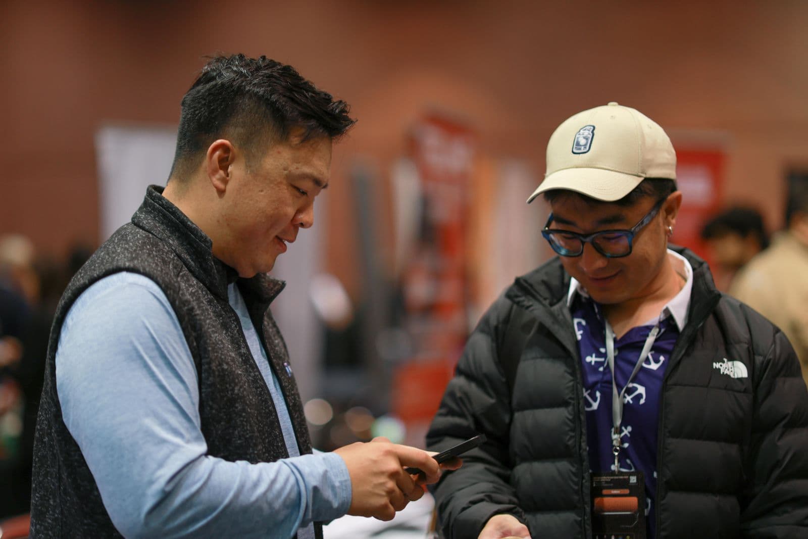 Networking session at Global AI Pitch Summit in San Francisco by JY Studio