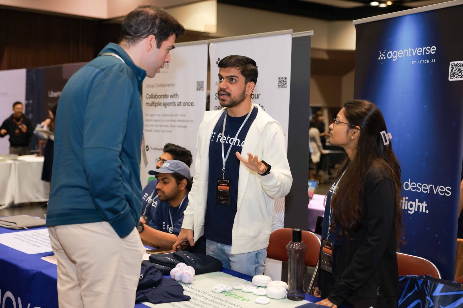 Panel discussion with AI experts at Global AI Pitch Summit in Bay Area by JY Studio