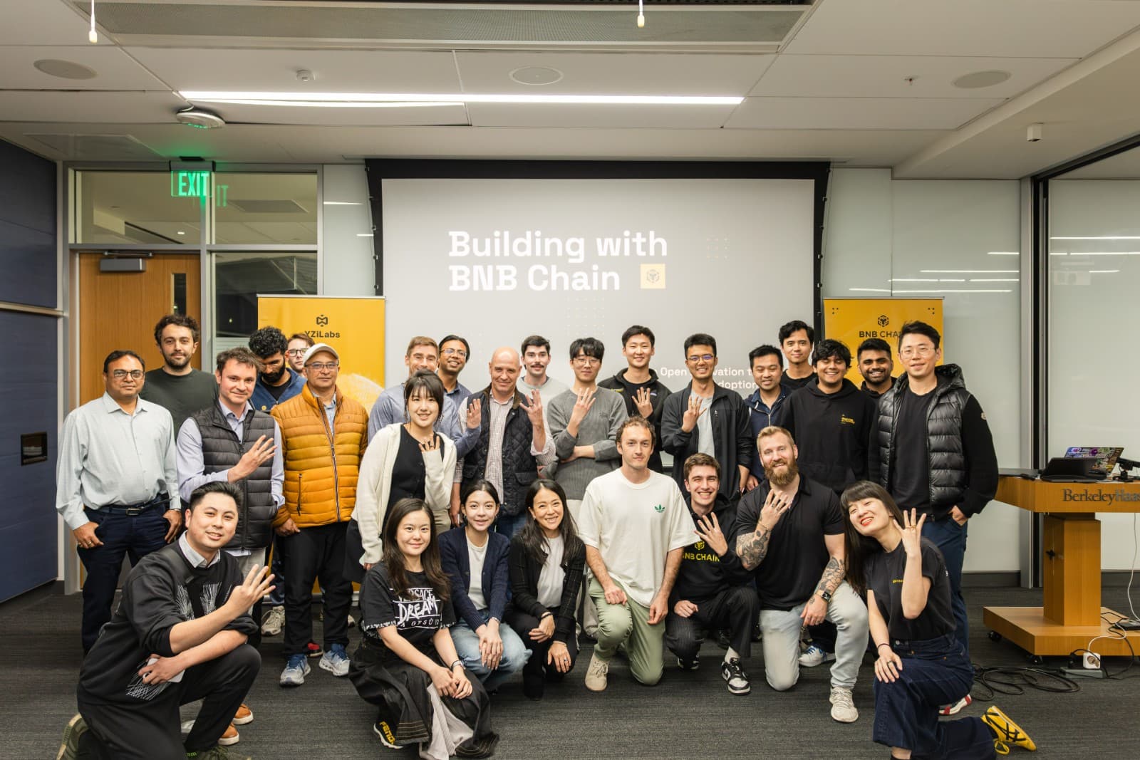 Q&A session with blockchain developers at BNB Chain University Tour Berkeley by JY Studio