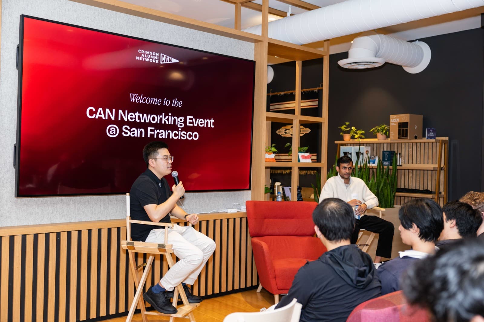 Professional portrait of guests at Crimson Alumni Network event at Yes SF by JY Studio