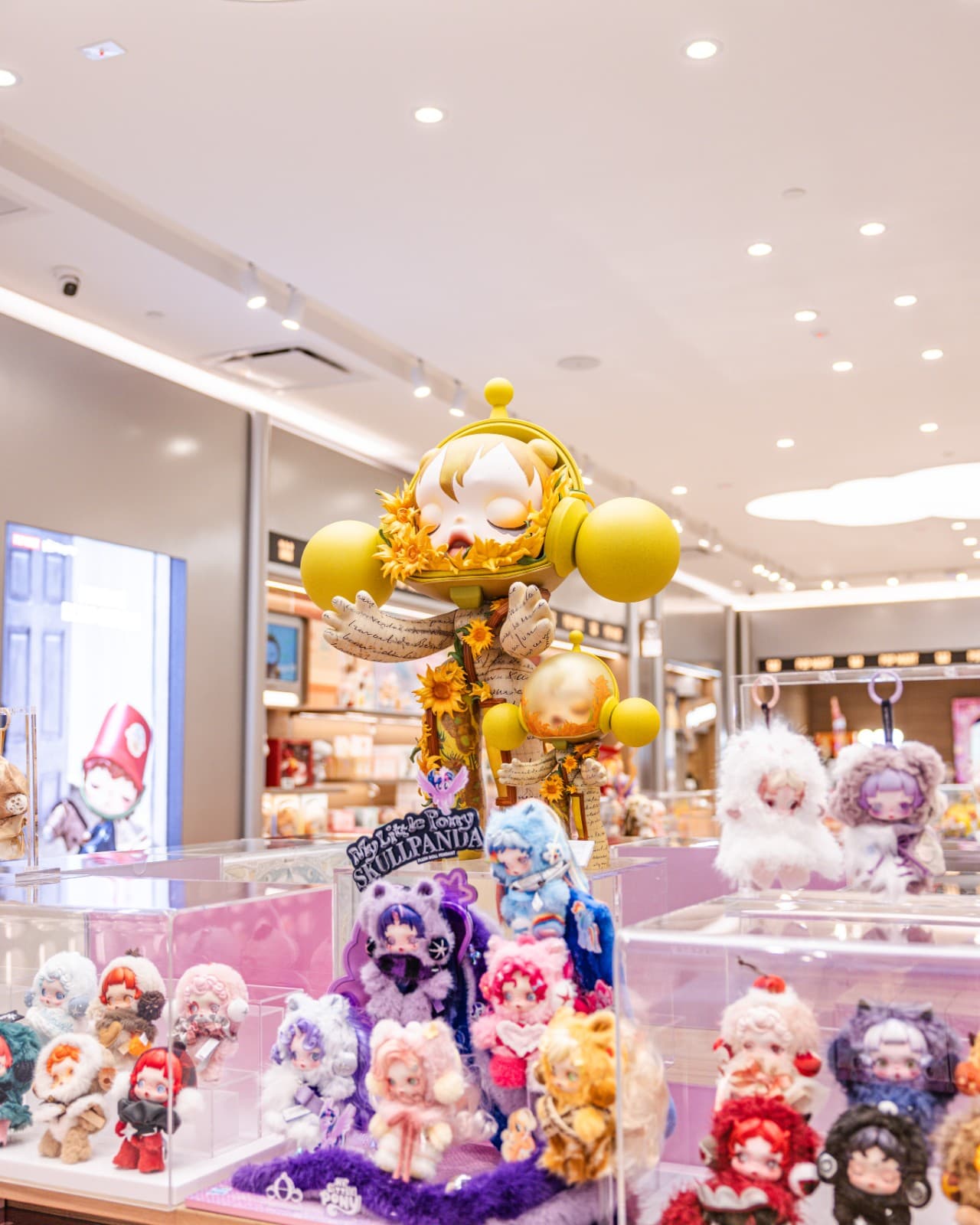 Pop Mart grand opening ribbon cutting ceremony at Hillsdale Mall in San Mateo Bay Area by JY Studio