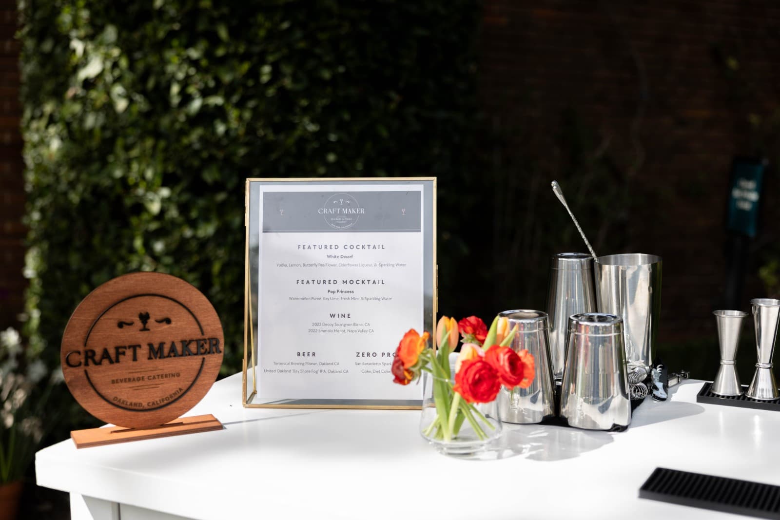 Zapier team relaxing in Filoli Historic Garden during offsite event break by JY Studio