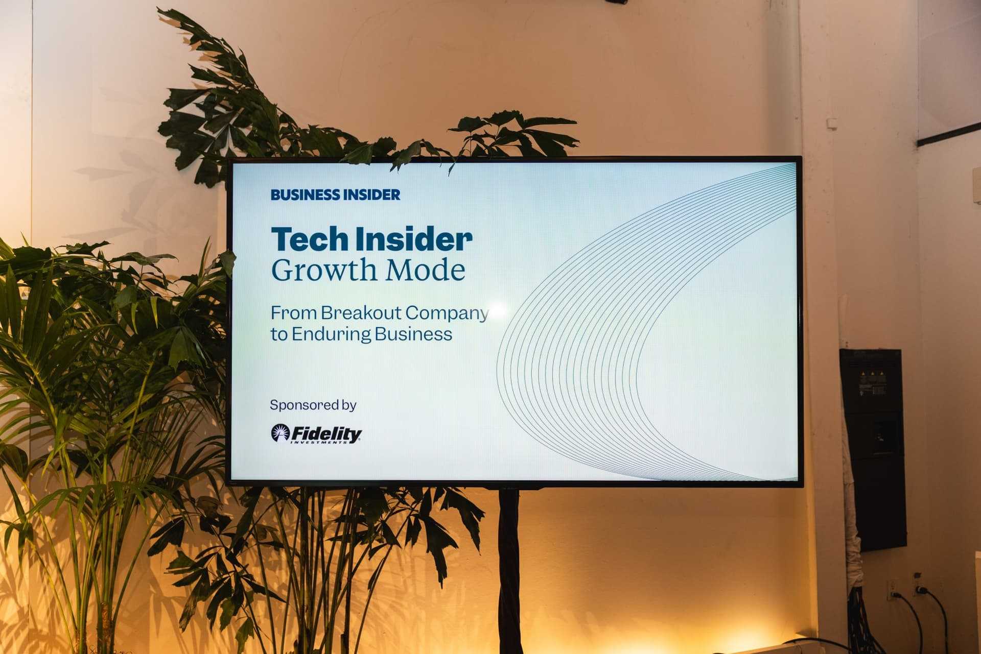 Welcome screen for Tech Insider: Growth Mode, From Breakout Company to Enduring Business, sponsored by Fidelity at Business Insider Tech Insider: Growth Mode at The Pearl SF during SF Tech Week 2026 in San Francisco by JY Studio