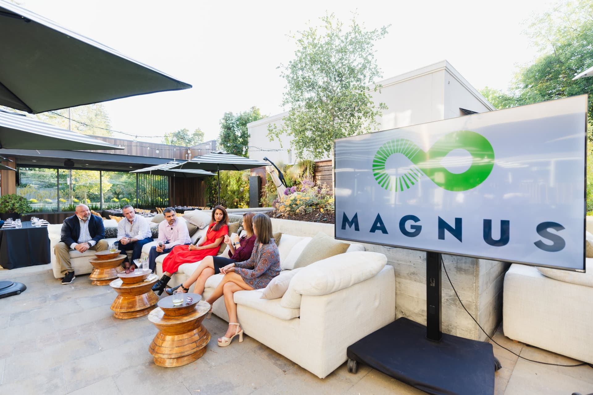 Magnus event photography in Palo Alto by JY Studio