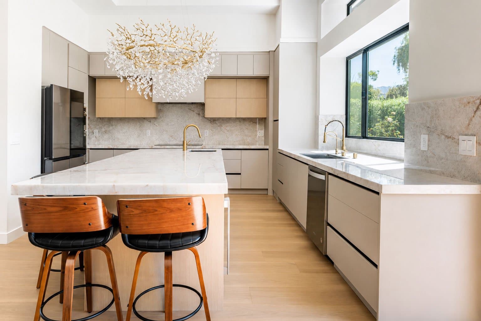 Modern Luxury Kitchen commercial photography in San Jose, San Francisco Bay Area by JY Studio